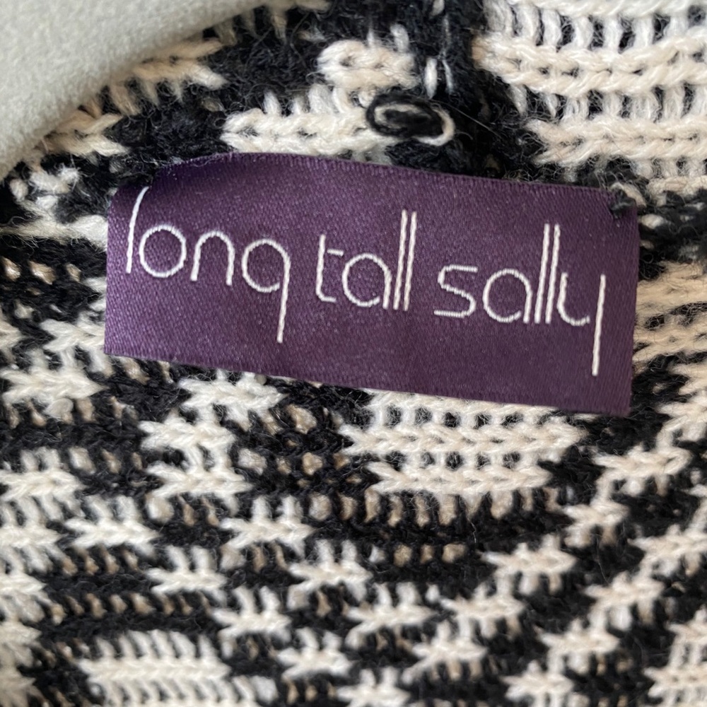 Long Sweater Vest - Picture 3 of 7